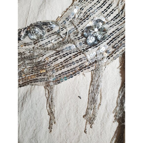 Rare Vintage Silver Glass-Beaded Fringe Silk Tee size XS / S - Picture 16 of 17
